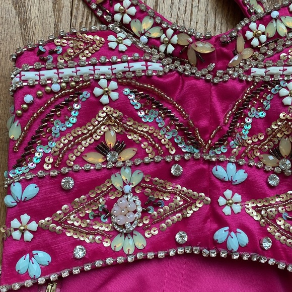 2 Piece Mac Duggal Pink embellished skirt set Festive / event / pageant / Barbie - Picture 11 of 17